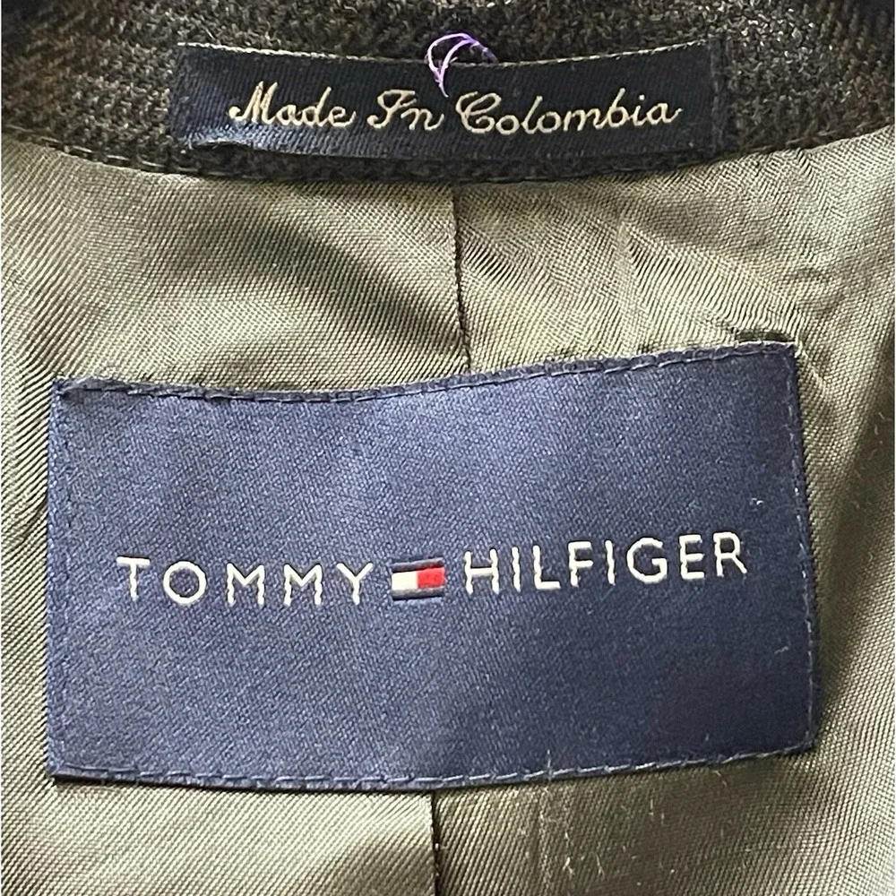 Tommy Hilfiger Men's 42R Gray Plaid 2 Button Wool Blazer‎ R159 RN39091